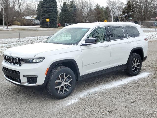 new 2025 Jeep Grand Cherokee L car, priced at $41,269