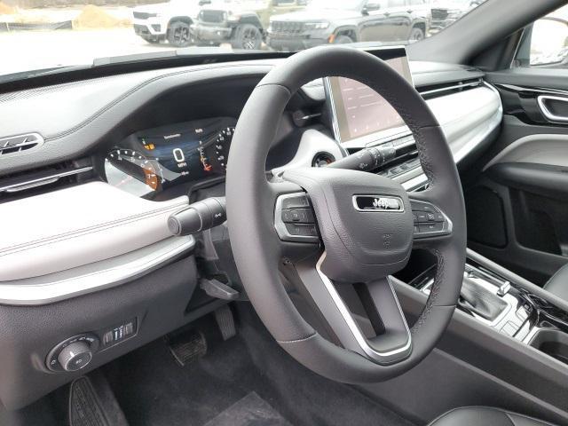 new 2025 Jeep Compass car, priced at $31,935