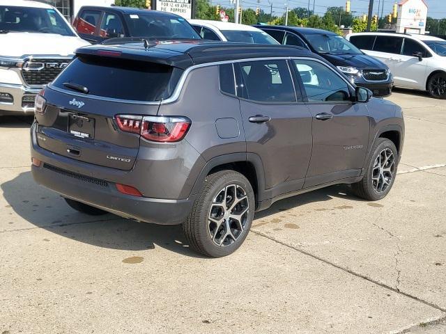 new 2024 Jeep Compass car, priced at $27,011