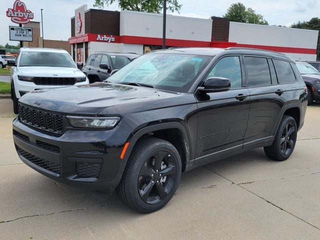 new 2025 Jeep Grand Cherokee L car
