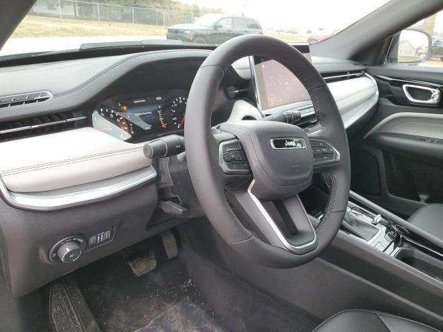 new 2025 Jeep Compass car, priced at $31,935
