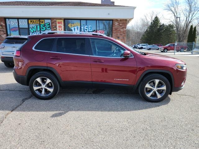 used 2019 Jeep Cherokee car, priced at $18,302