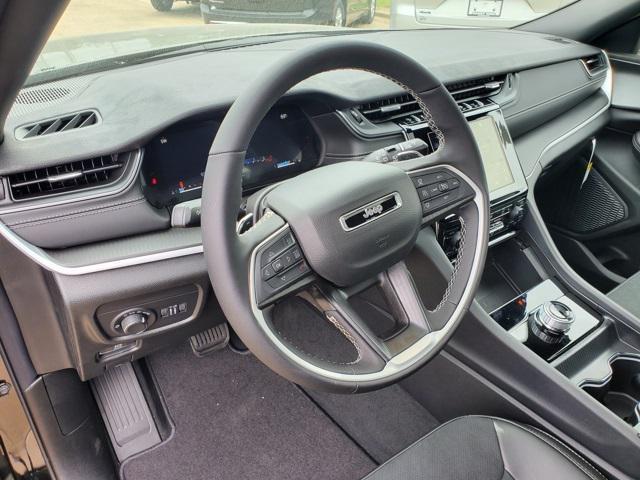 new 2025 Jeep Grand Cherokee L car