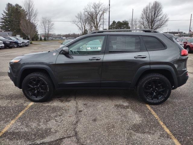 used 2016 Jeep Cherokee car, priced at $12,987