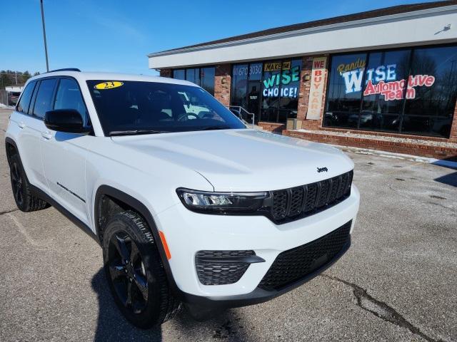 used 2023 Jeep Grand Cherokee car, priced at $34,726