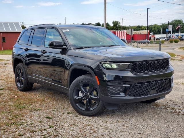 new 2024 Jeep Grand Cherokee car, priced at $38,652