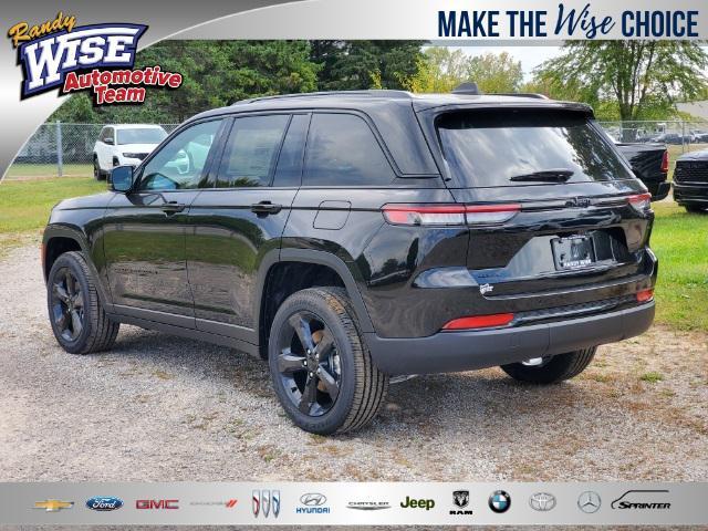 new 2024 Jeep Grand Cherokee car, priced at $37,152