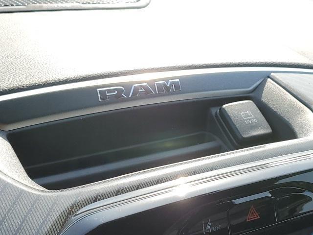 new 2025 Ram 1500 car, priced at $47,101
