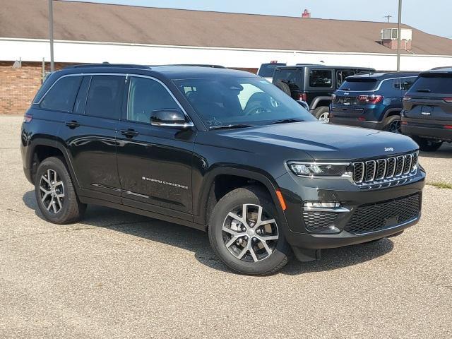 new 2024 Jeep Grand Cherokee car, priced at $38,209