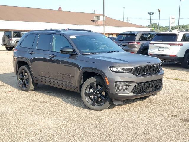 new 2024 Jeep Grand Cherokee car, priced at $38,652