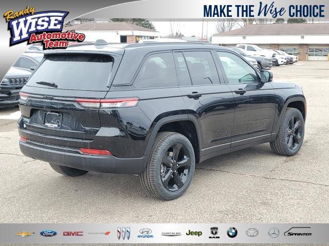 new 2025 Jeep Grand Cherokee car, priced at $43,395