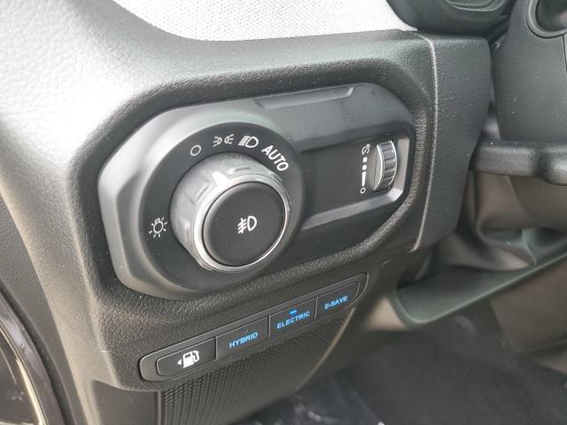 new 2025 Jeep Wrangler 4xe car