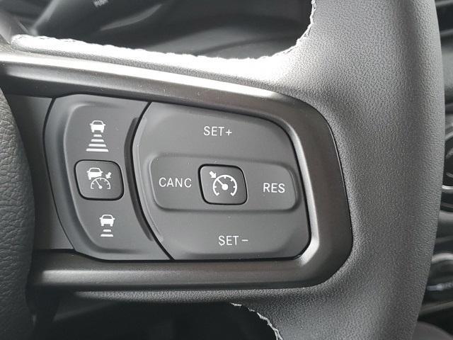new 2025 Jeep Wrangler 4xe car