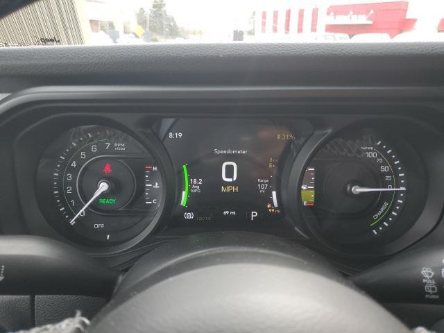 new 2025 Jeep Wrangler 4xe car