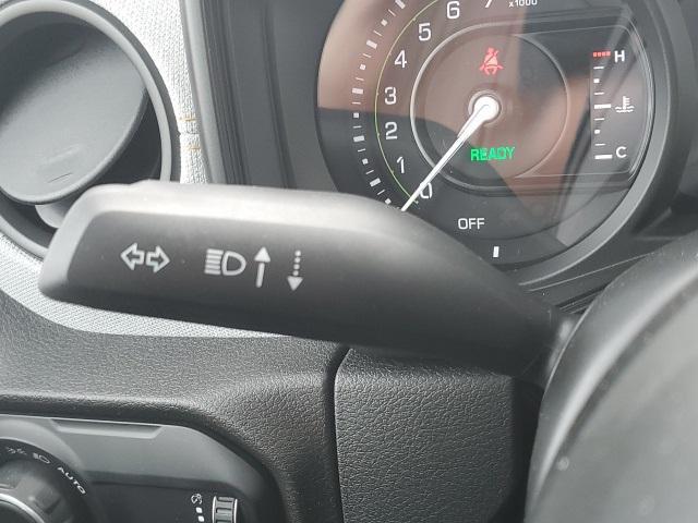 new 2025 Jeep Wrangler 4xe car