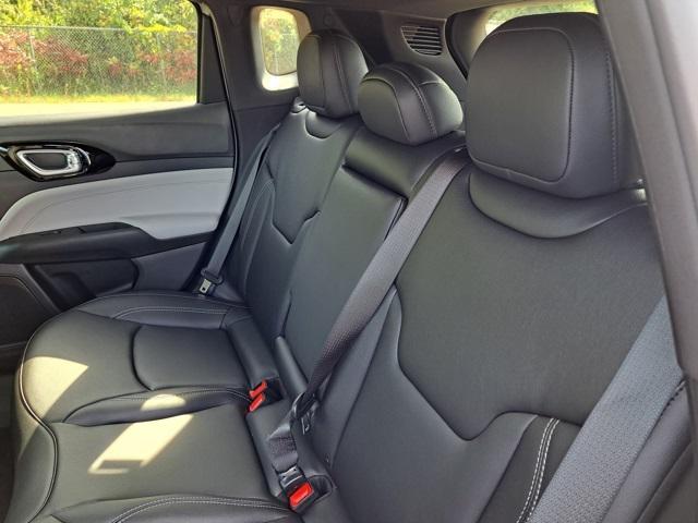 new 2025 Jeep Compass car