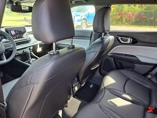new 2025 Jeep Compass car