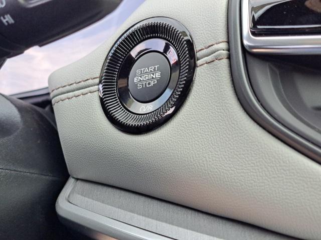 new 2025 Jeep Compass car
