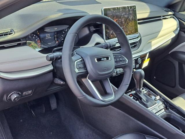 new 2025 Jeep Compass car