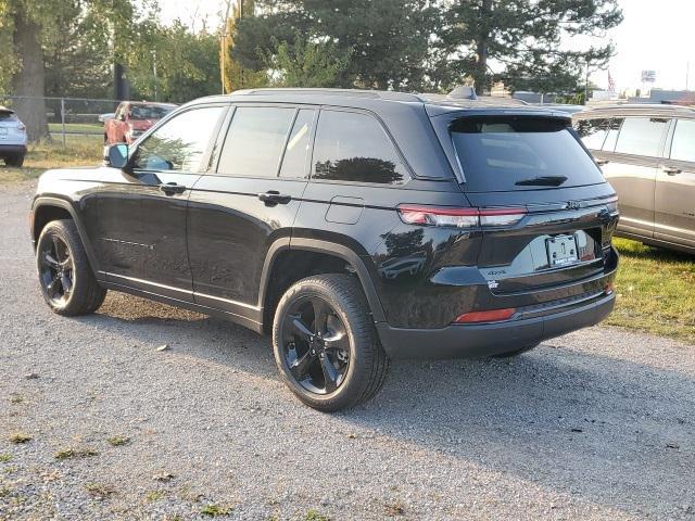 new 2025 Jeep Grand Cherokee car, priced at $45,396