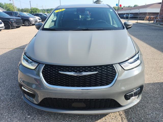 used 2023 Chrysler Pacifica car, priced at $23,201