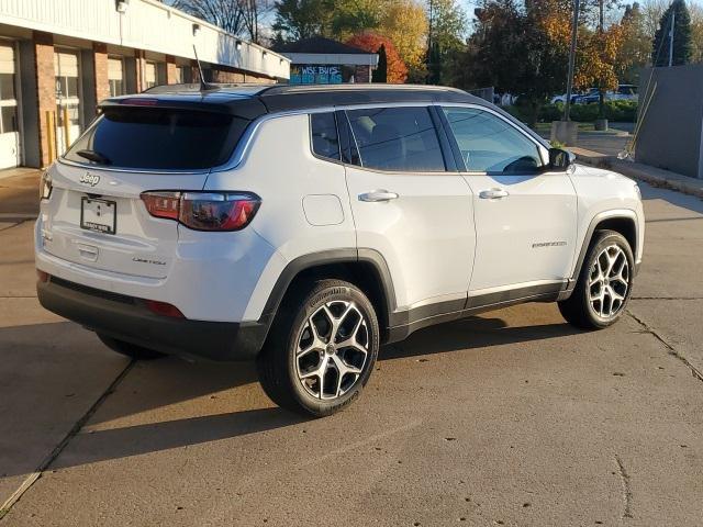 new 2025 Jeep Compass car, priced at $29,584