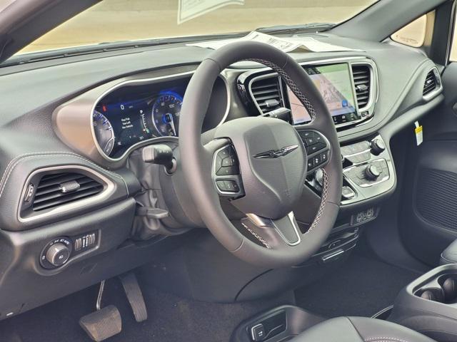 new 2025 Chrysler Pacifica car, priced at $46,125