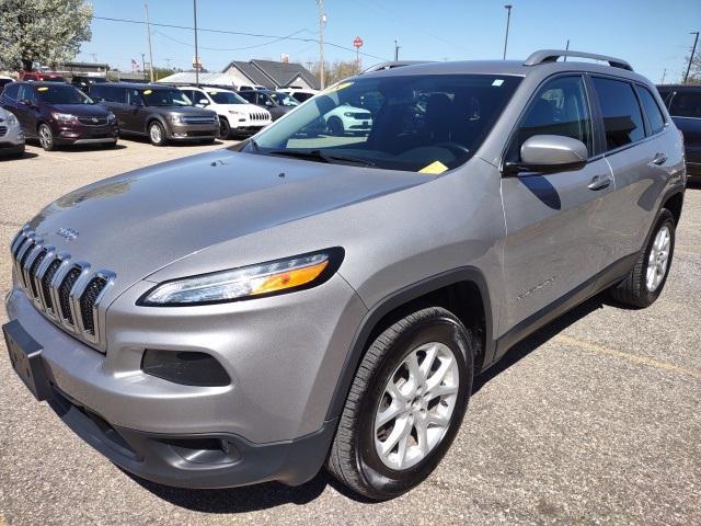 used 2018 Jeep Cherokee car, priced at $18,658