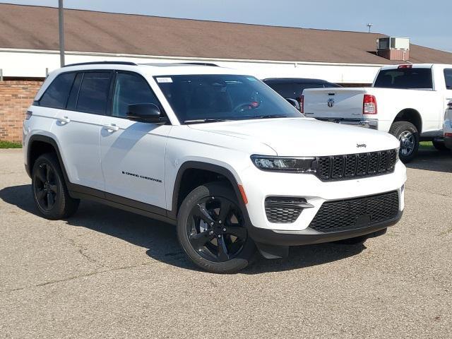 new 2024 Jeep Grand Cherokee car, priced at $46,830