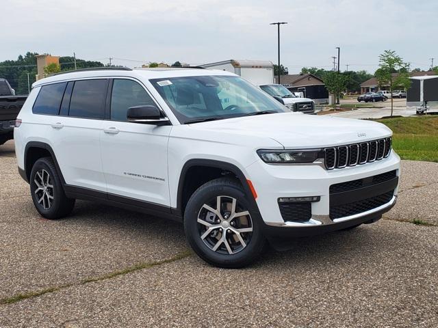 new 2025 Jeep Grand Cherokee L car, priced at $48,437