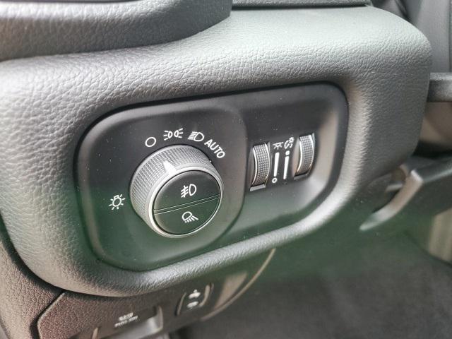 new 2025 Ram 1500 car, priced at $62,795