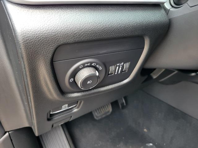 new 2025 Jeep Grand Cherokee L car, priced at $50,762