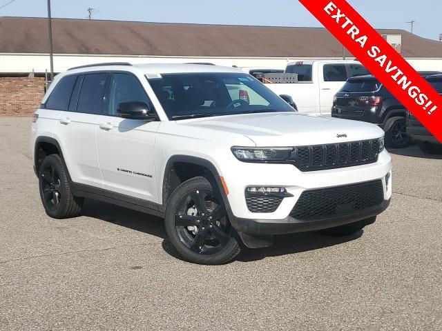 new 2024 Jeep Grand Cherokee car, priced at $39,530