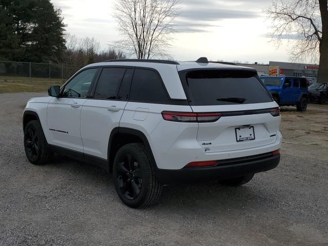 new 2025 Jeep Grand Cherokee car, priced at $50,135