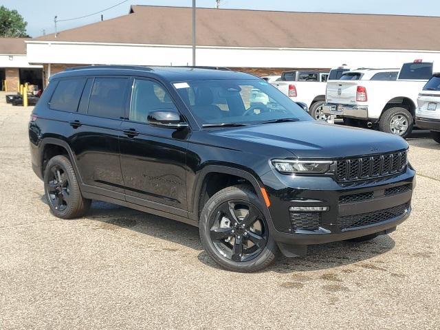 new 2024 Jeep Grand Cherokee L car, priced at $55,385