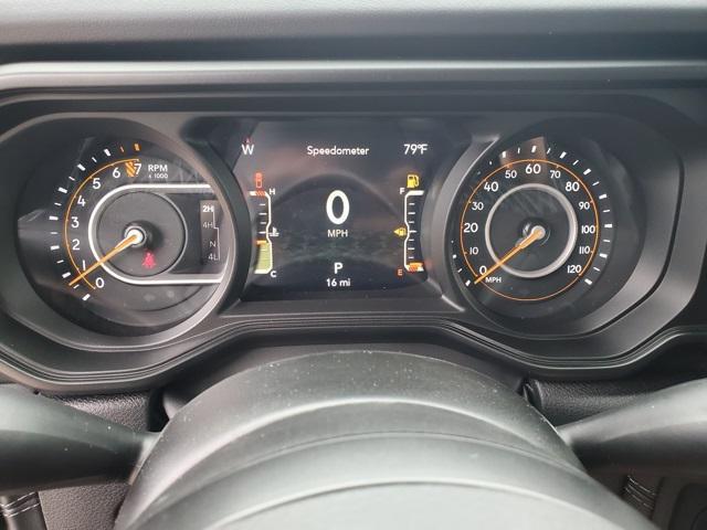new 2025 Jeep Gladiator car, priced at $45,727