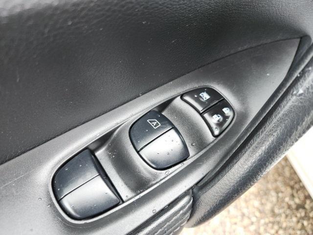 used 2021 Nissan Rogue Sport car, priced at $17,174