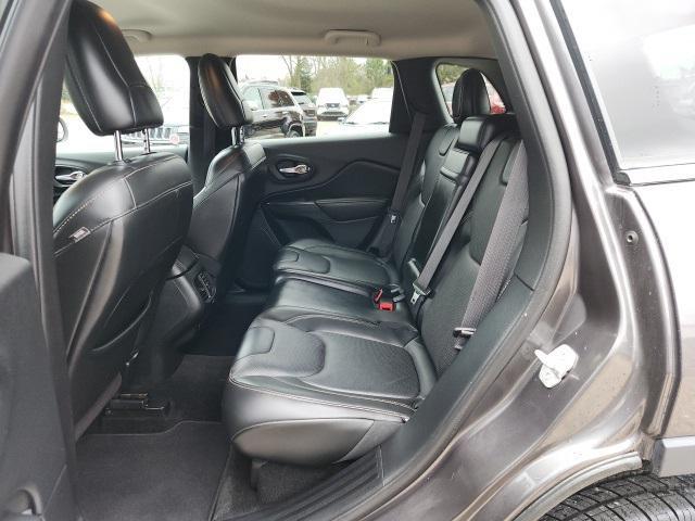 used 2015 Jeep Cherokee car, priced at $11,400