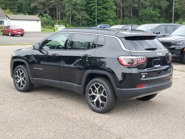 new 2024 Jeep Compass car, priced at $27,011