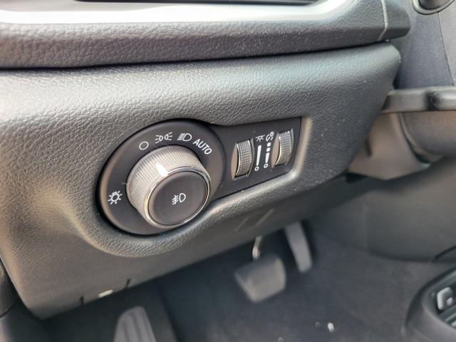 new 2025 Chrysler Pacifica car, priced at $53,460