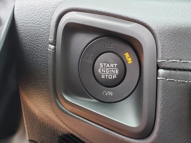 new 2025 Jeep Wrangler car, priced at $66,883