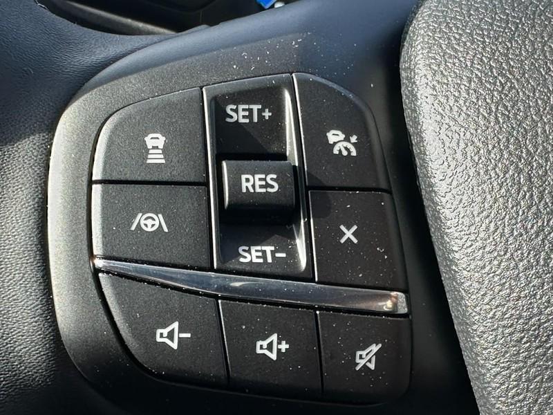 new 2025 Ford Bronco Sport car, priced at $34,995