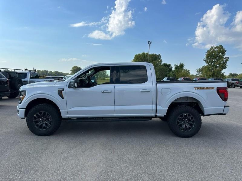 new 2025 Ford F-150 car, priced at $59,739