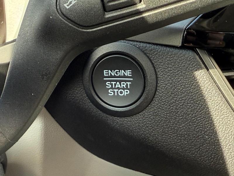 new 2025 Ford Escape car, priced at $25,312