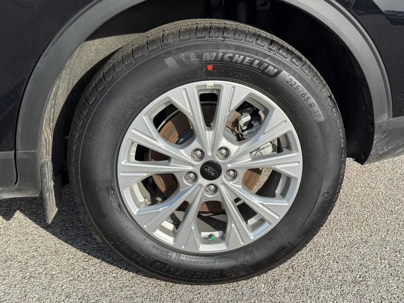 new 2025 Ford Escape car, priced at $25,312