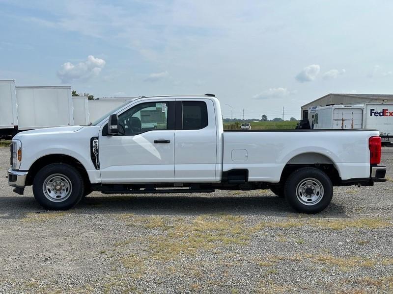 new 2024 Ford F-350 car, priced at $51,980