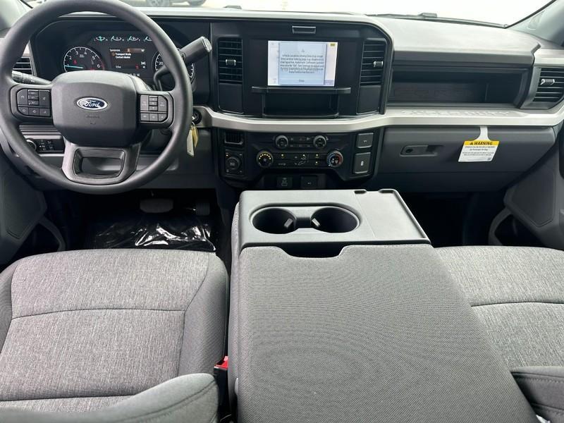 new 2025 Ford F-250 car, priced at $54,707