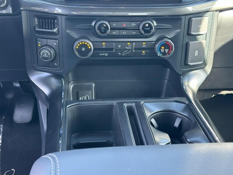 new 2025 Ford F-150 car, priced at $43,307