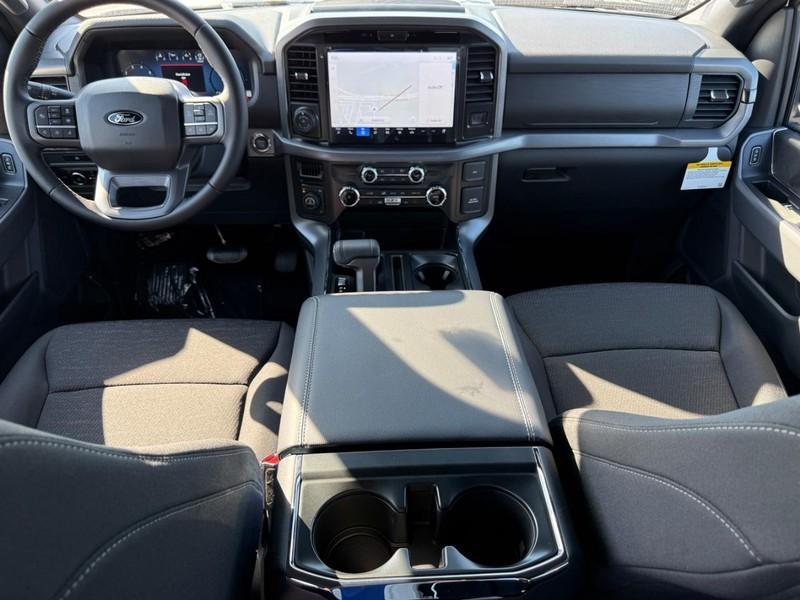 new 2025 Ford F-150 car, priced at $52,724