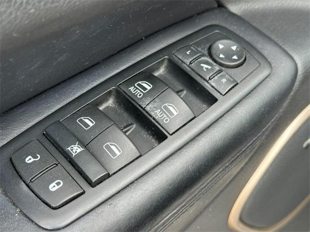 used 2016 Jeep Grand Cherokee car, priced at $16,500